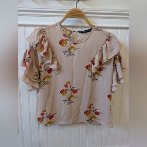 Zara floral print blouse with ruffled sleeve